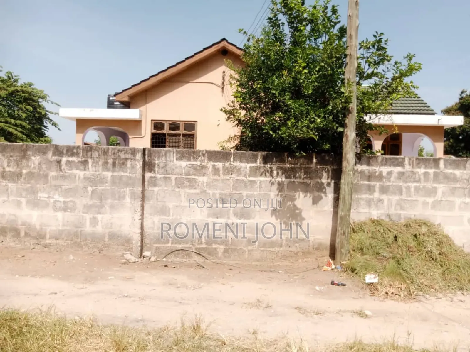 4bdrm House in Tanzania Daresalaam, Ilala for sale