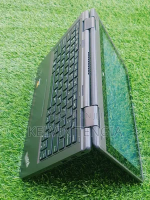 Laptop Lenovo Yoga 11e 4GB Intel Celeron HDD 500GB