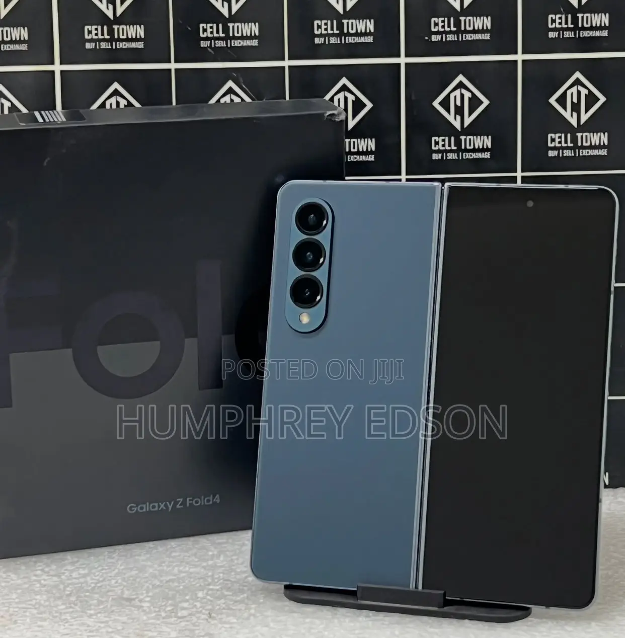 New Samsung Galaxy Z Fold4 256 GB Blue