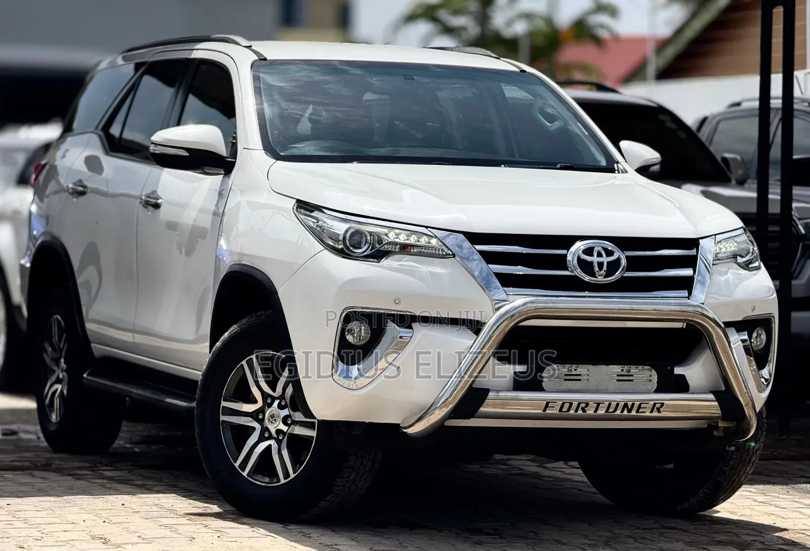 Toyota Fortuner 2017 White