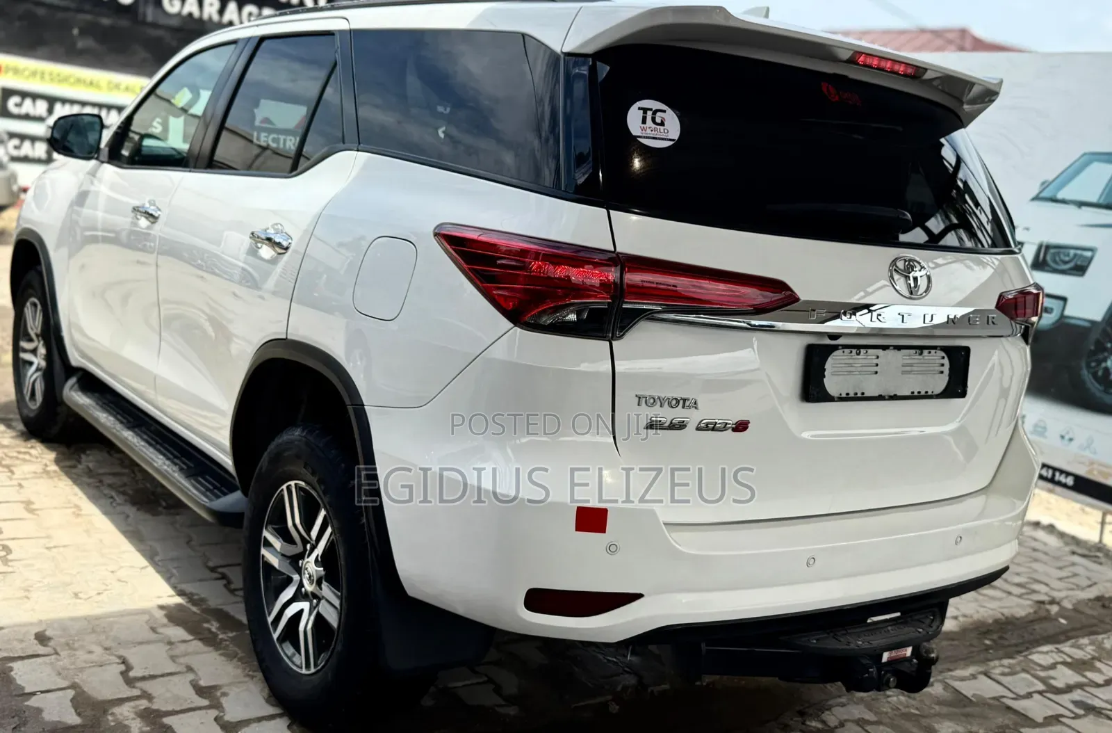 Toyota Fortuner 2017 White