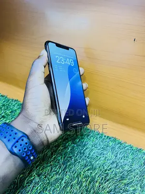 Apple iPhone 11 Pro Max 64 GB Black