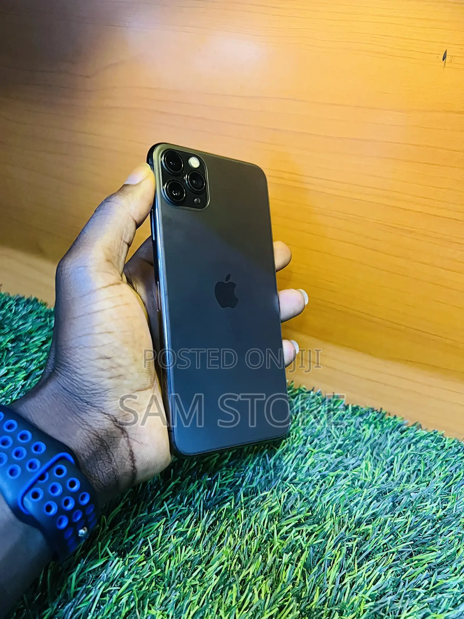 Apple iPhone 11 Pro Max 64 GB Black