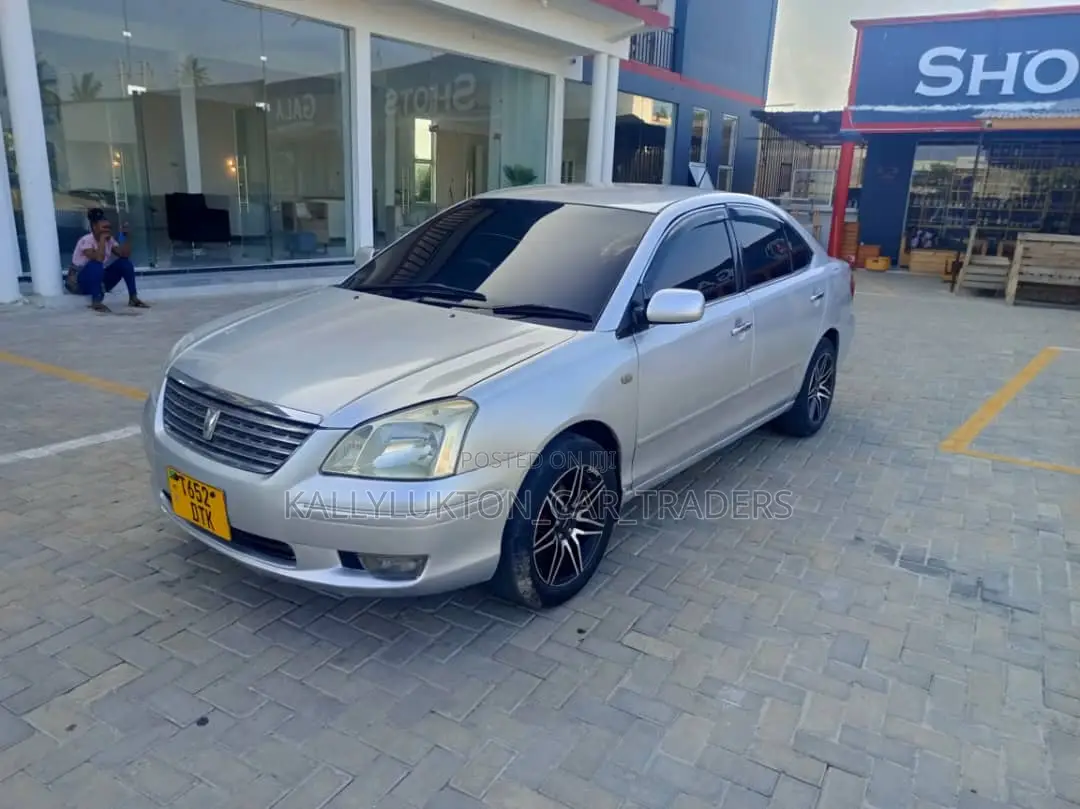 Toyota Premio 2005 Silver