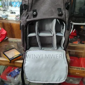 National Geographic DSLR Camera Backpack With Laptop Space