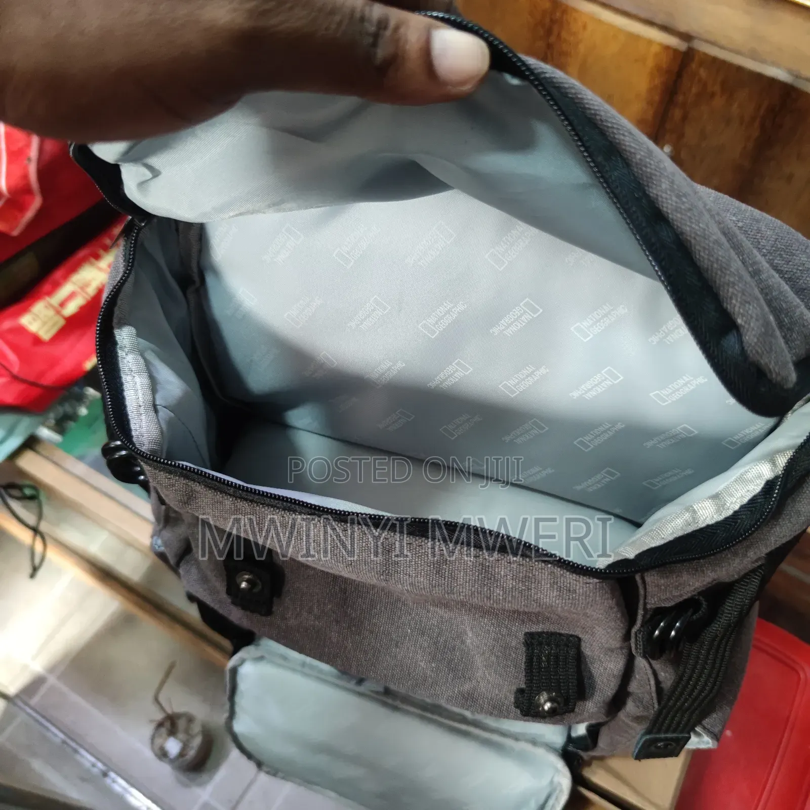 National Geographic DSLR Camera Backpack With Laptop Space