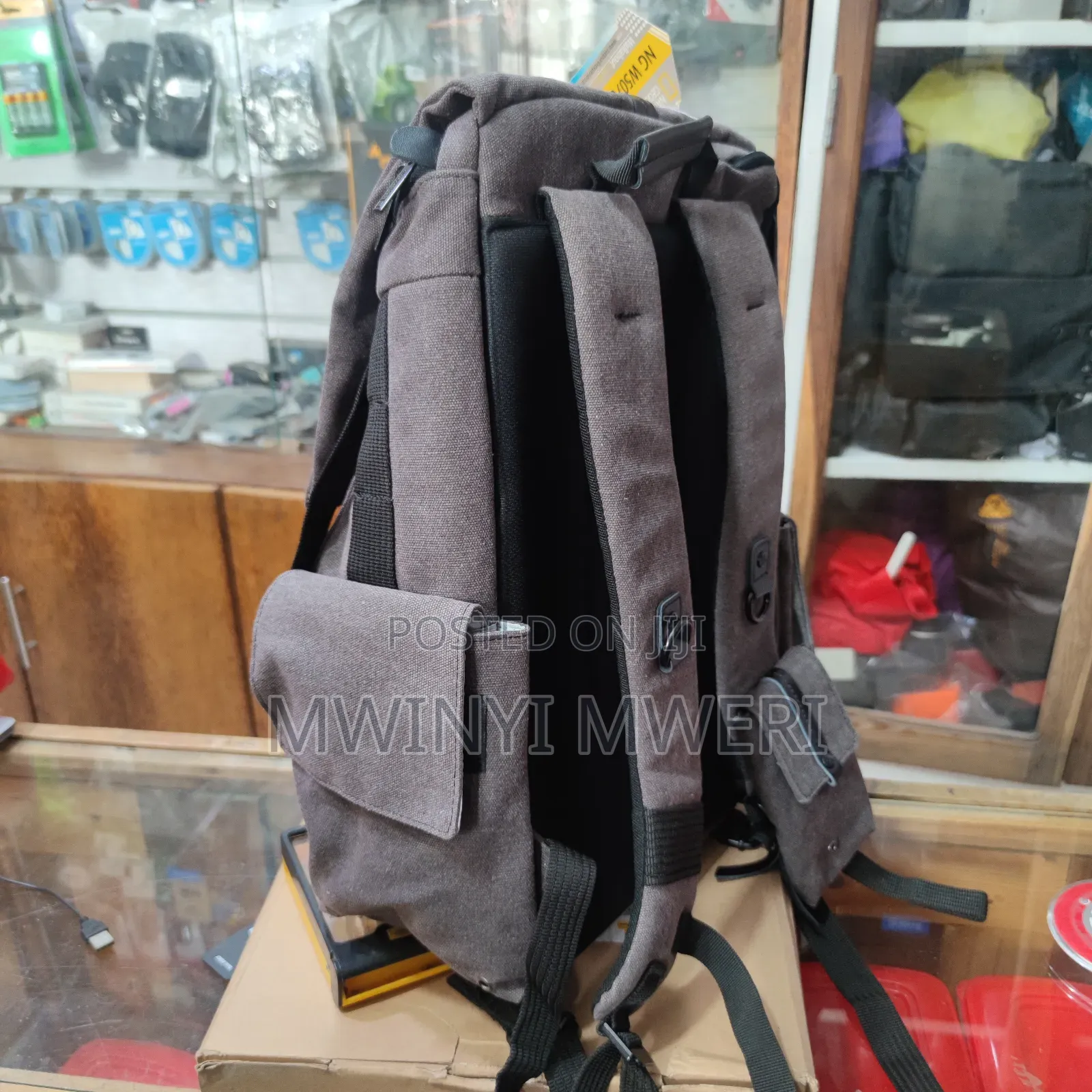 National Geographic DSLR Camera Backpack With Laptop Space