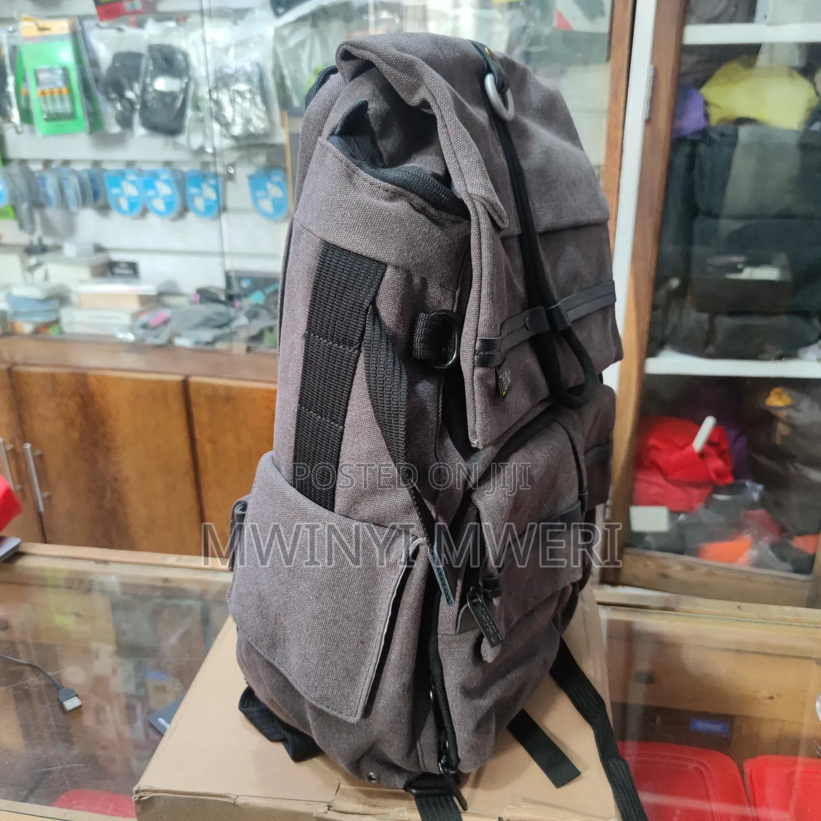 National Geographic DSLR Camera Backpack With Laptop Space