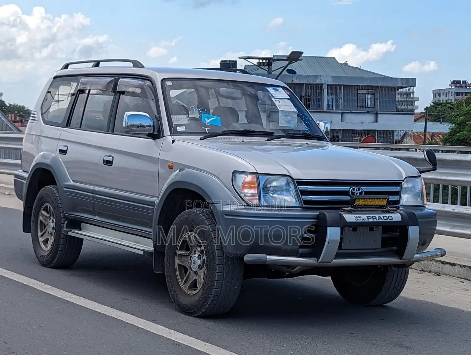 Toyota Land Cruiser Prado 1998 Silver