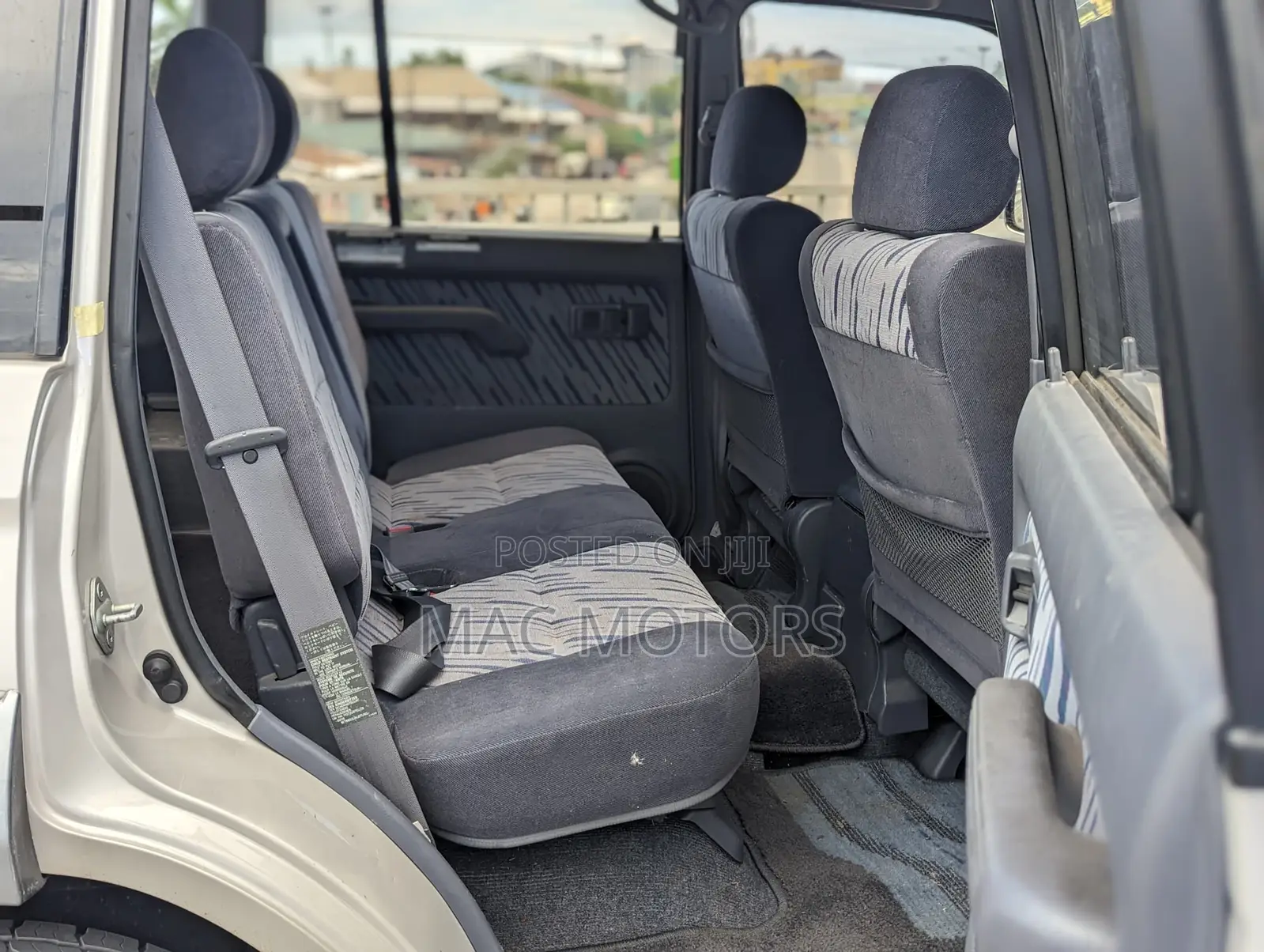 Toyota Land Cruiser Prado 1998 Silver