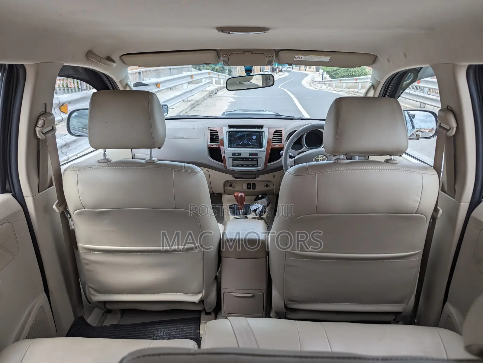 Toyota Fortuner 2.7 AWD 2006 Black