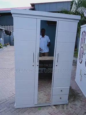 Kabati Milango Mitatu Nzuriii Mnoo Rangi Nyeupe Bei Rahisi