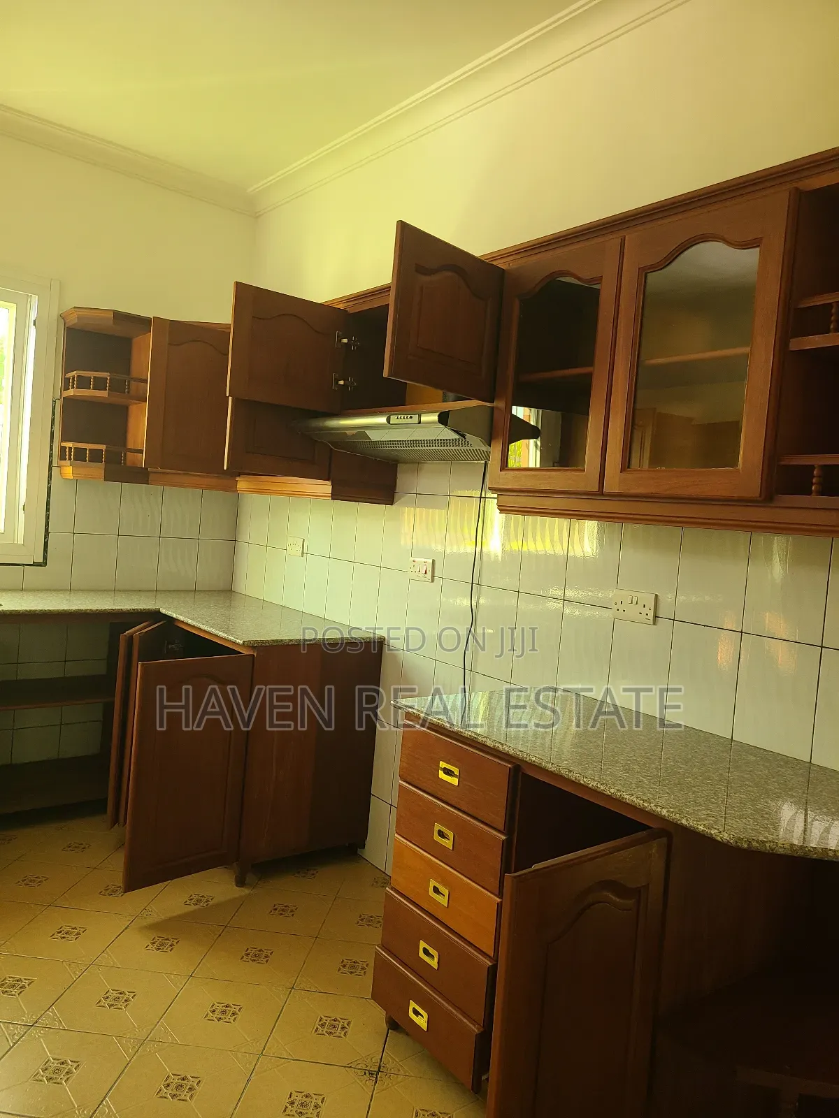 4bdrm Villa in Mbezi Beach for rent