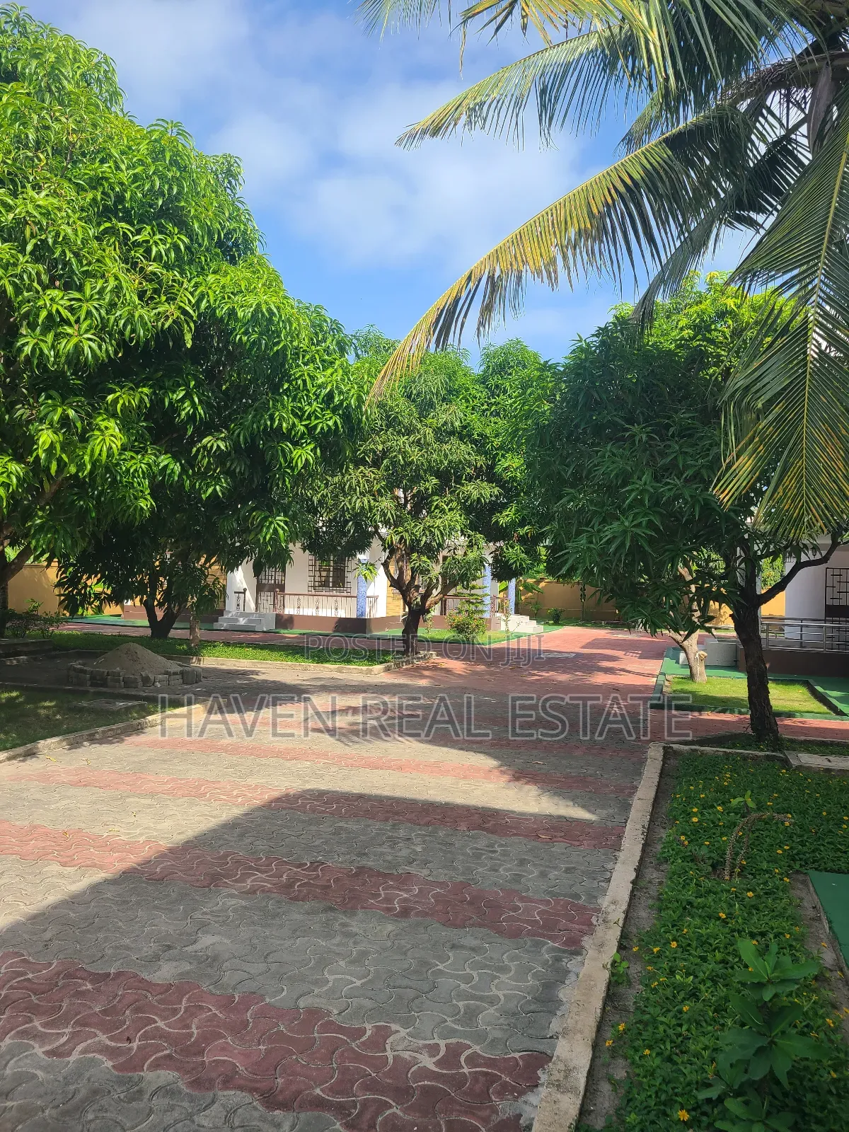 4bdrm Villa in Mbezi Beach for rent