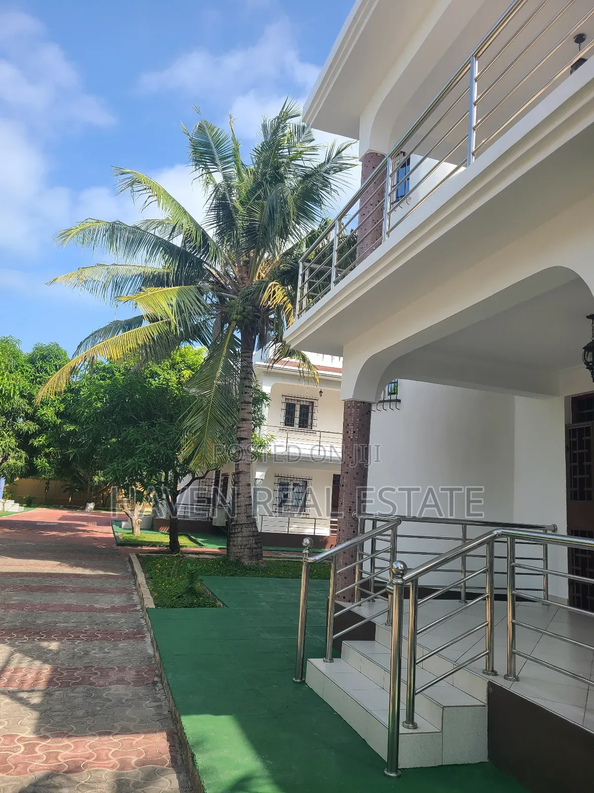 4bdrm Villa in Mbezi Beach for rent