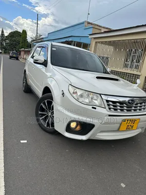 Photo - Subaru Forester 2008 White