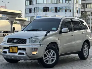 Toyota RAV4 Automatic 2003 Beige
