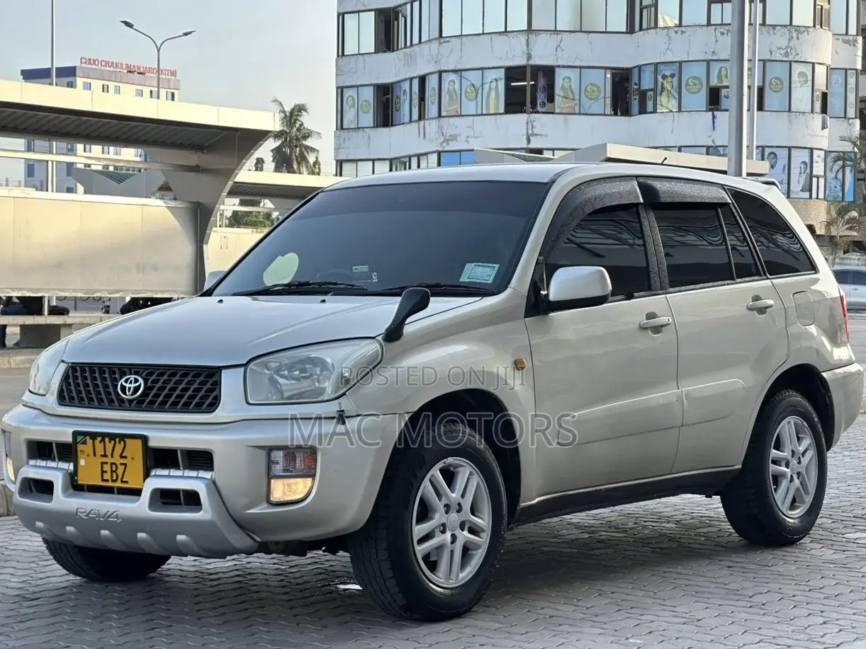 Toyota RAV4 Automatic 2003 Beige