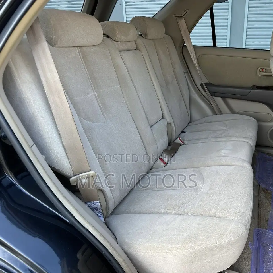 Toyota Harrier 2002 Black