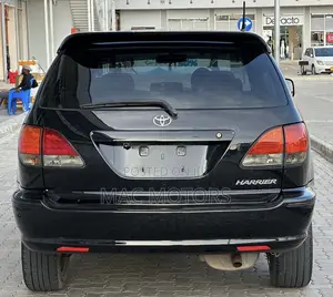 Toyota Harrier 2002 Black