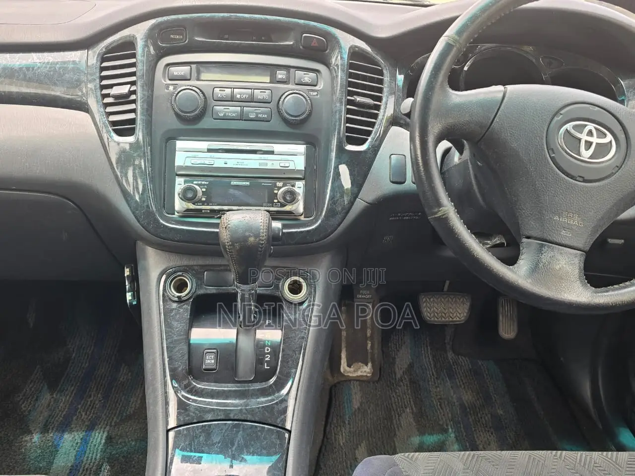Toyota Kluger 2006 White