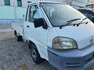 Toyota TownAce 2004 White