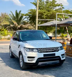 Land Rover Range Rover Evoque HSE Dynamic 4x4 5-Door 2017 White