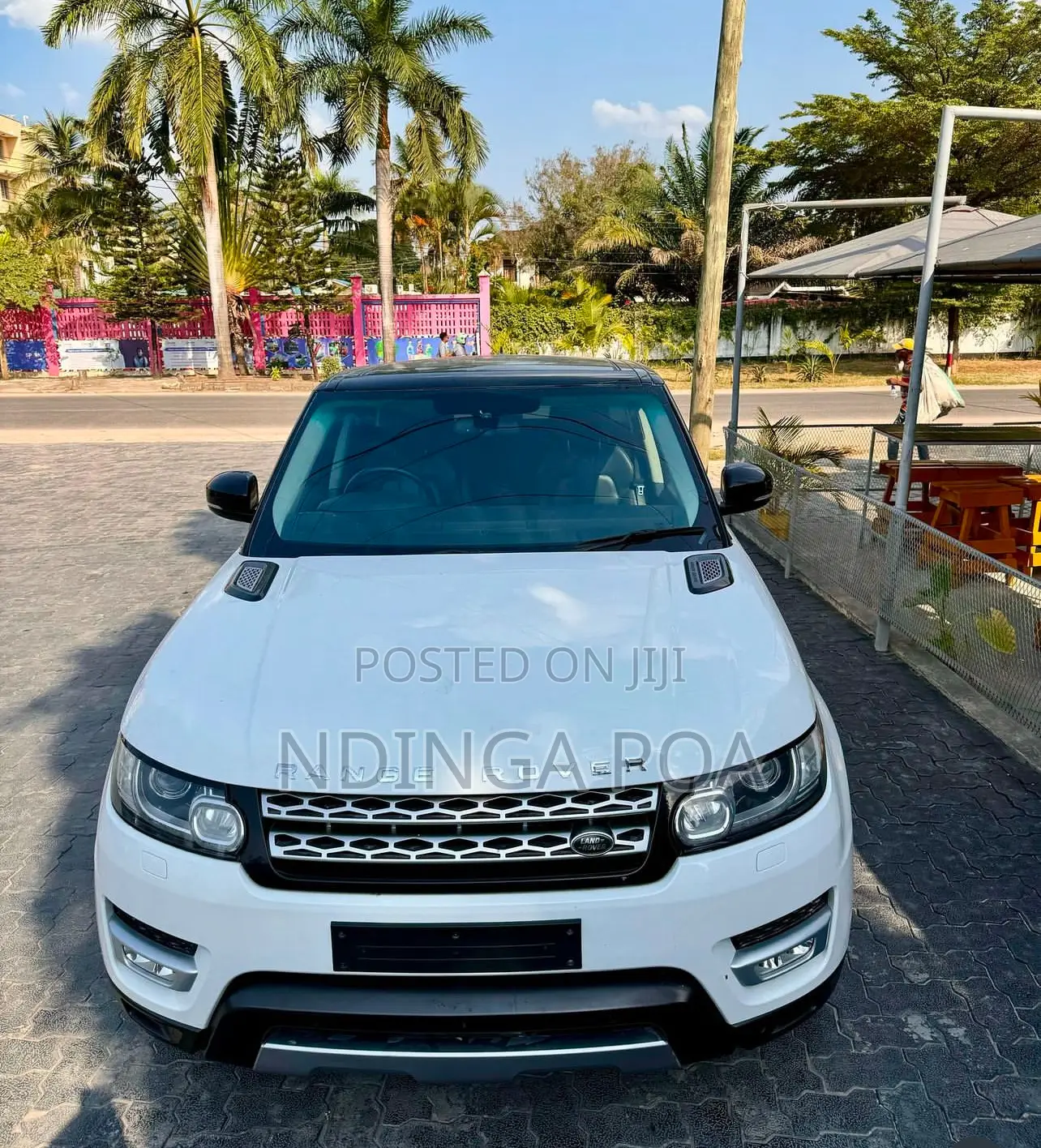 Land Rover Range Rover Evoque HSE Dynamic 4x4 5-Door 2017 White