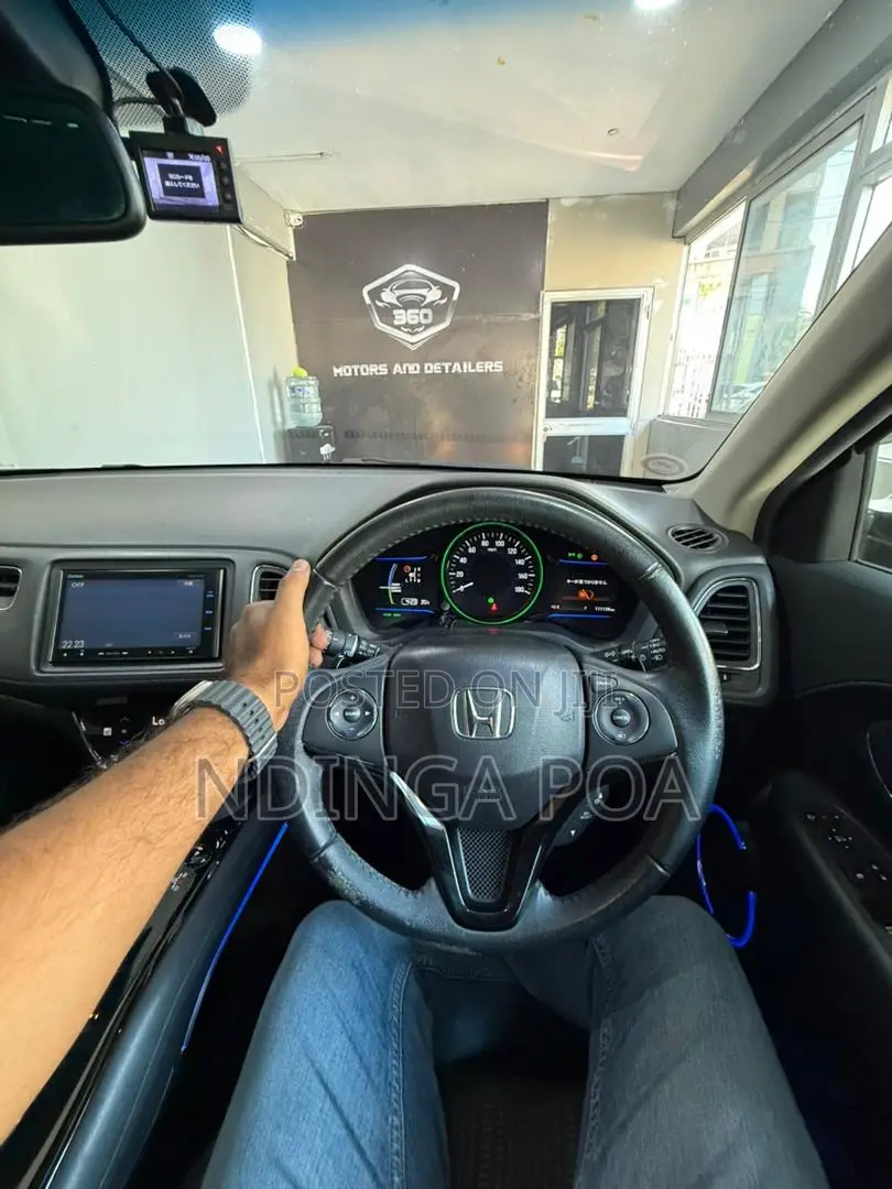 Honda Vezel 2016 Black
