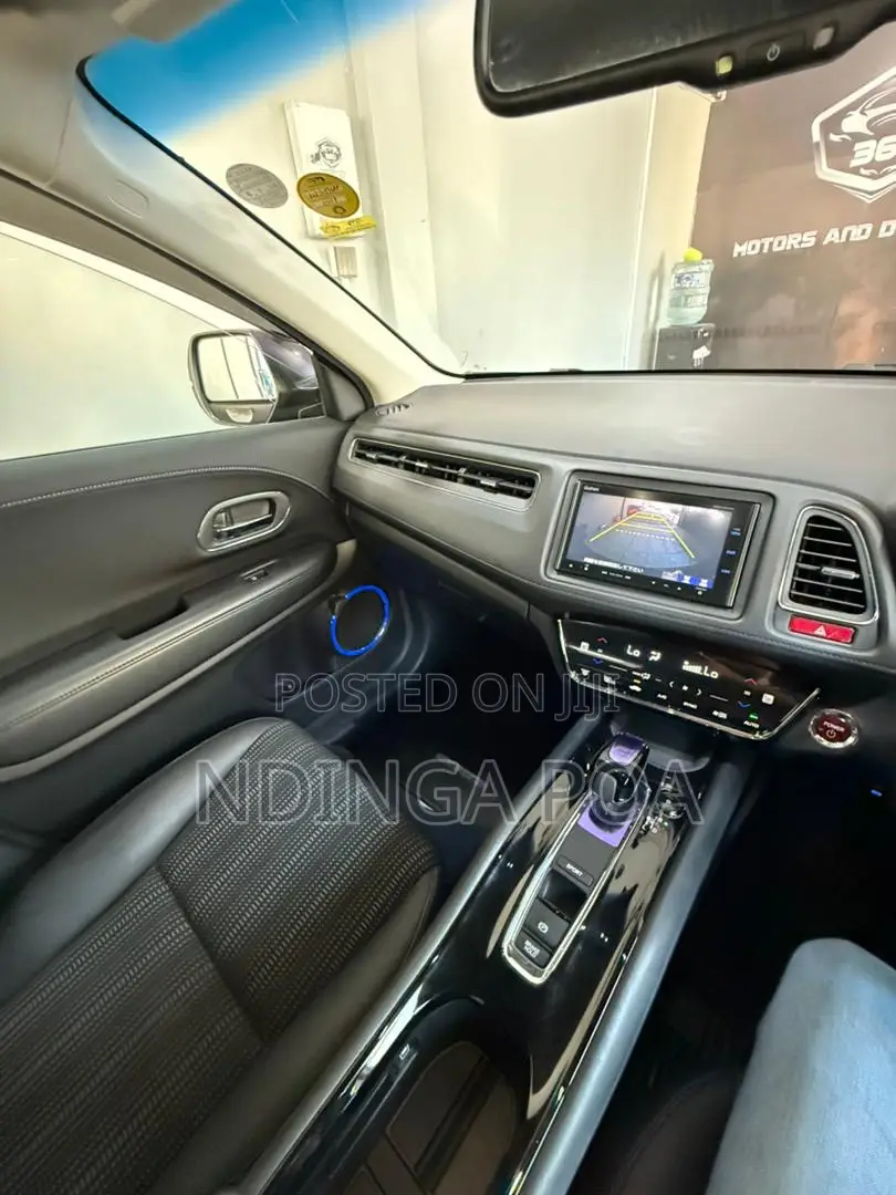 Honda Vezel 2016 Black