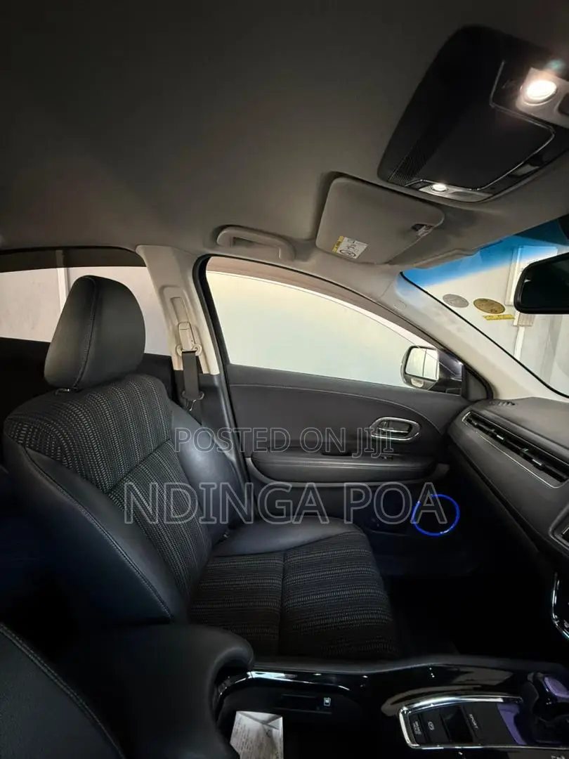 Honda Vezel 2016 Black