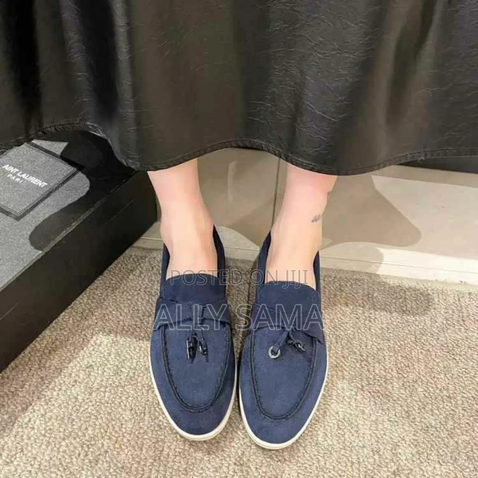 Women Loafers Material Suede