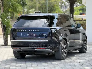 Land Rover Range Rover Vogue 2023 Blue
