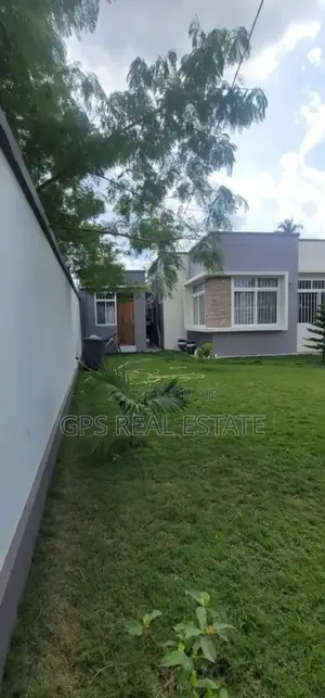 4bdrm House in Kibada, Kigamboni for sale