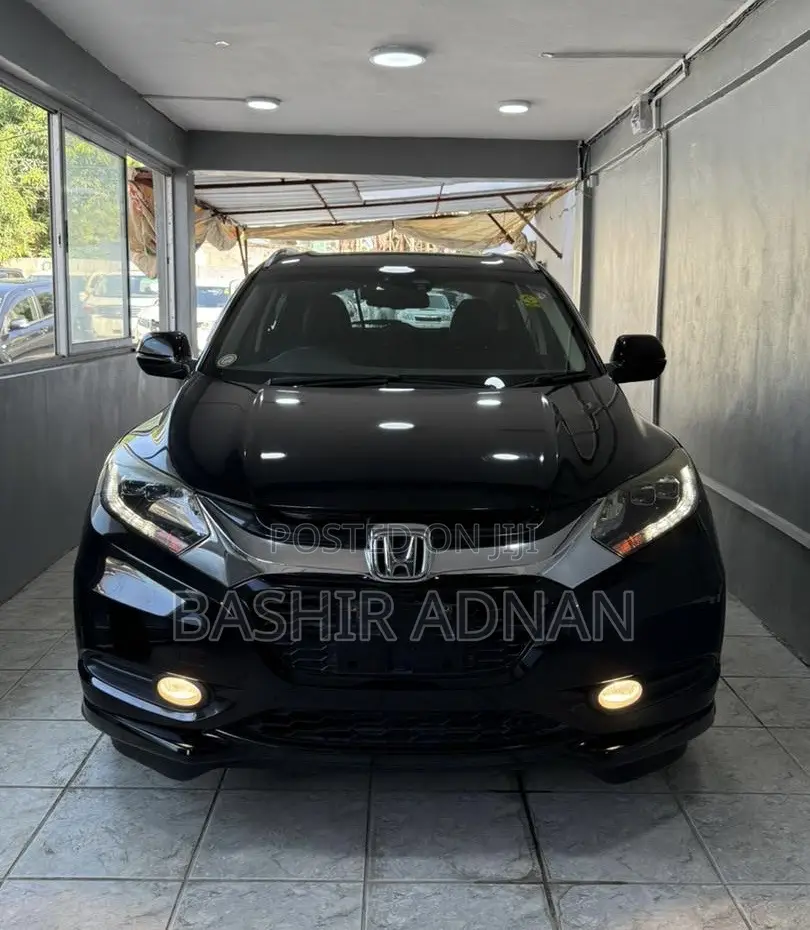 Honda Vezel 2016 Black