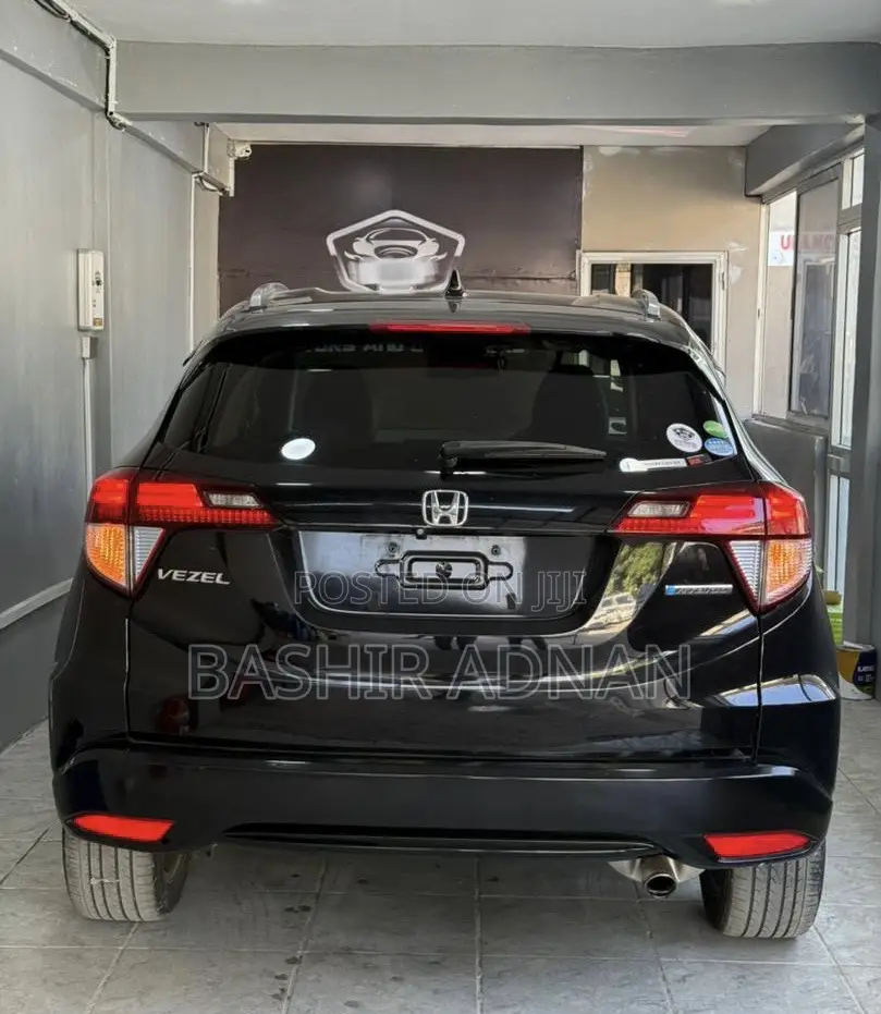 Honda Vezel 2016 Black