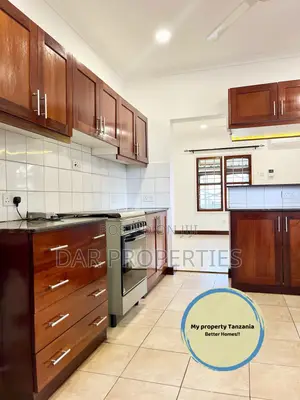 5bdrm House in Msasani Beach for rent