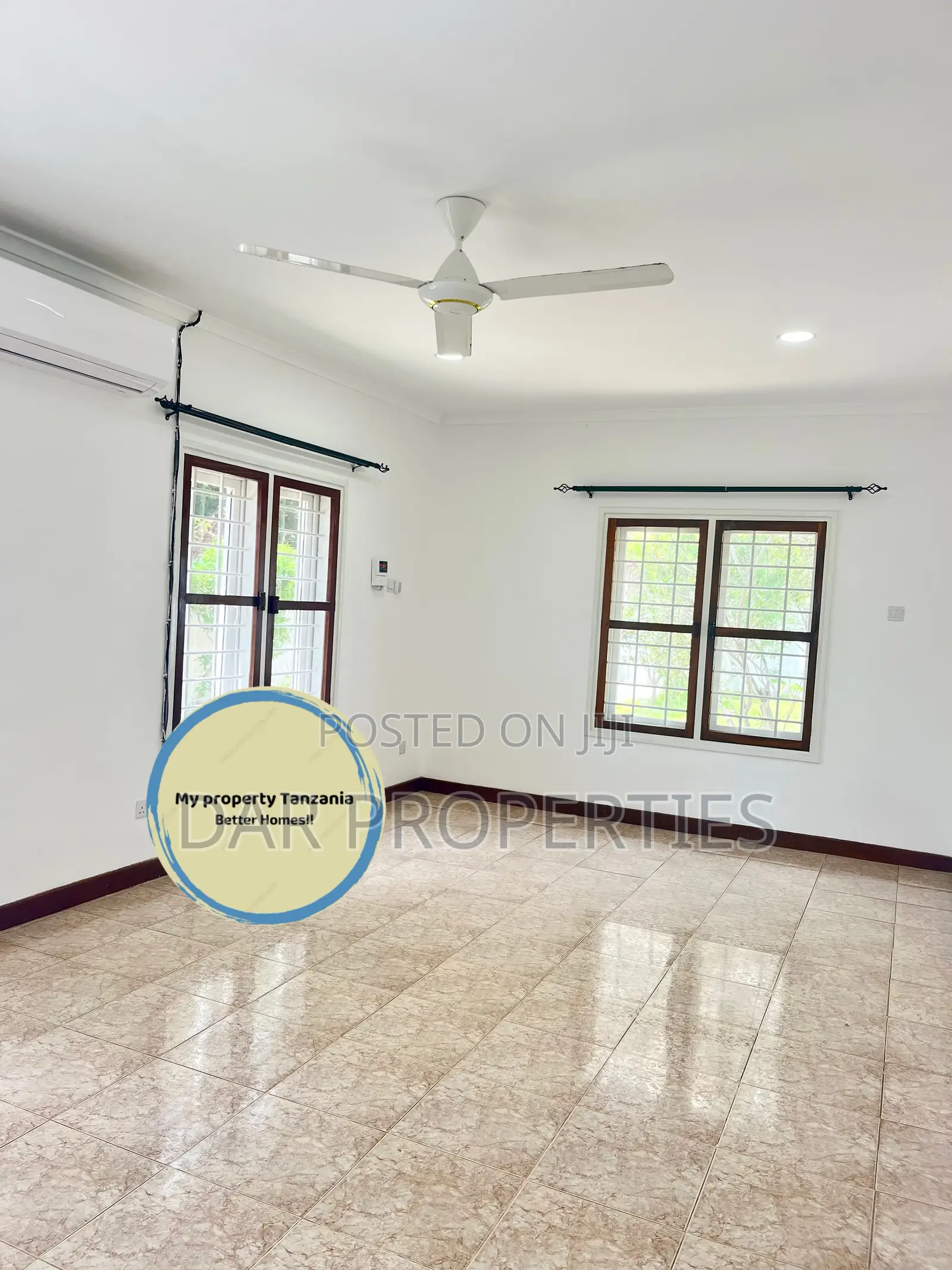 5bdrm House in Msasani Beach for rent