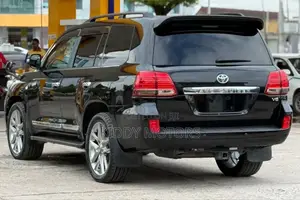 Toyota Land Cruiser 2008 Black