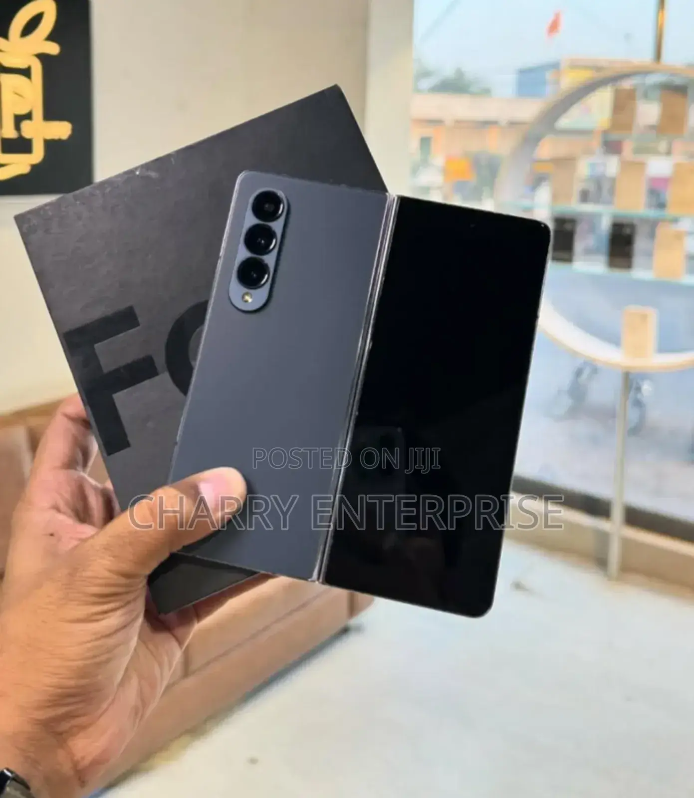 New Samsung Galaxy Z Fold4 256 GB