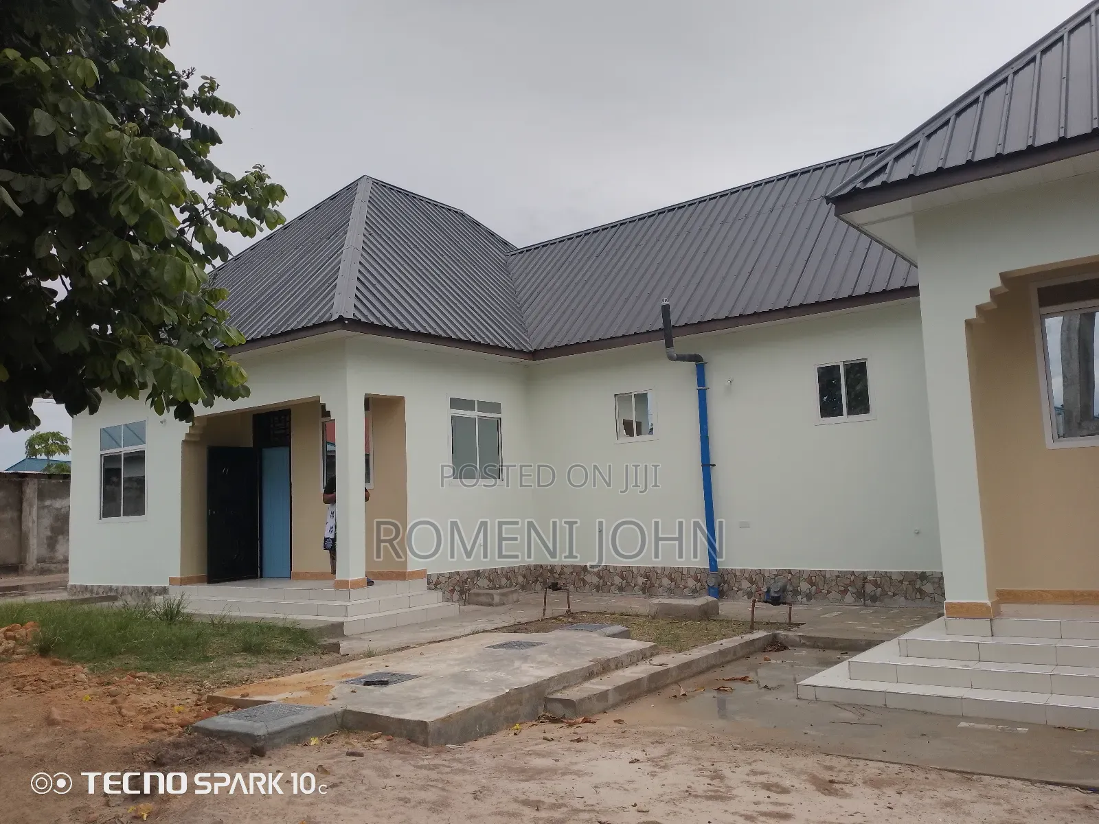 2bdrm Apartment in Tanzania Daresalaam, Ilala for rent
