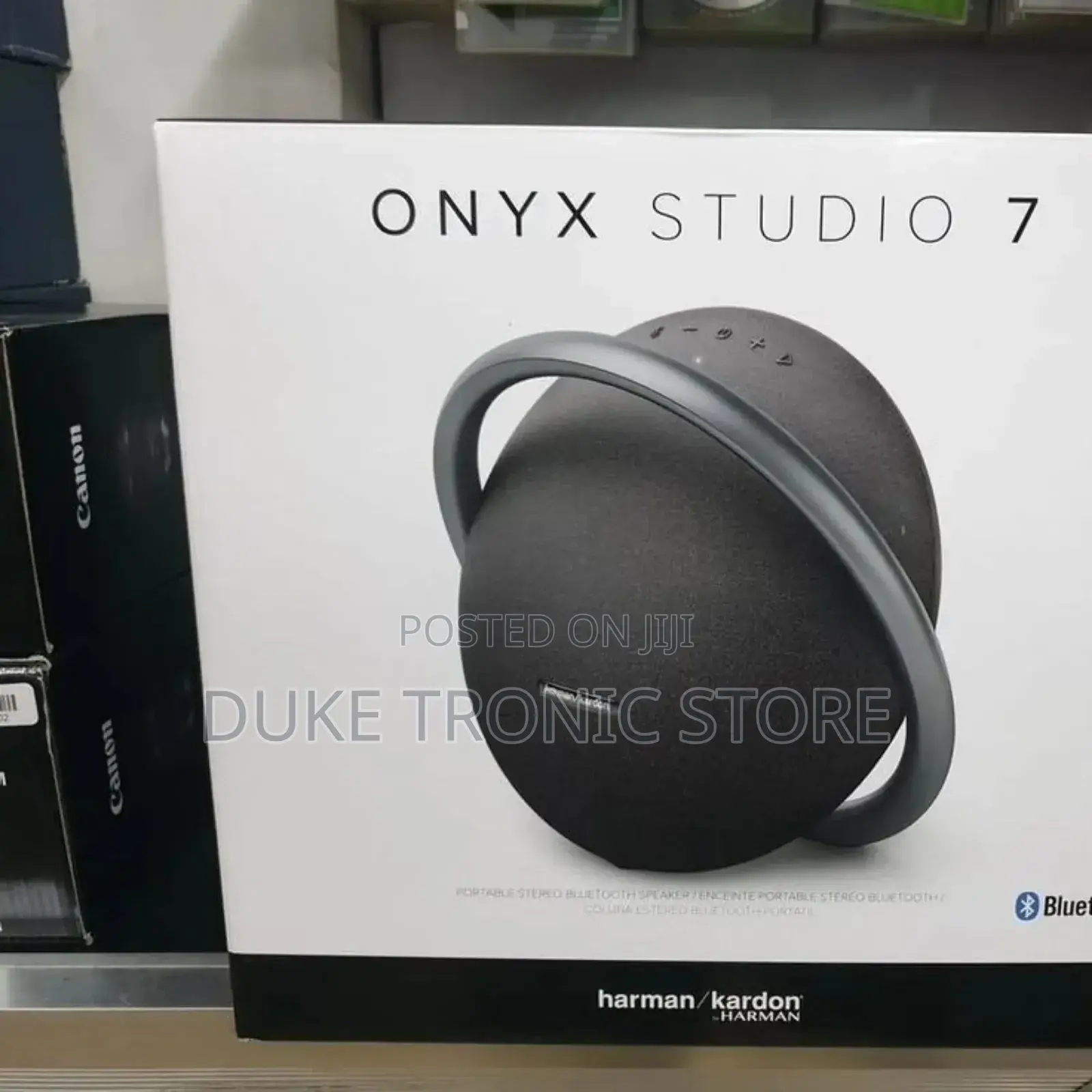 Onyx Studio 7