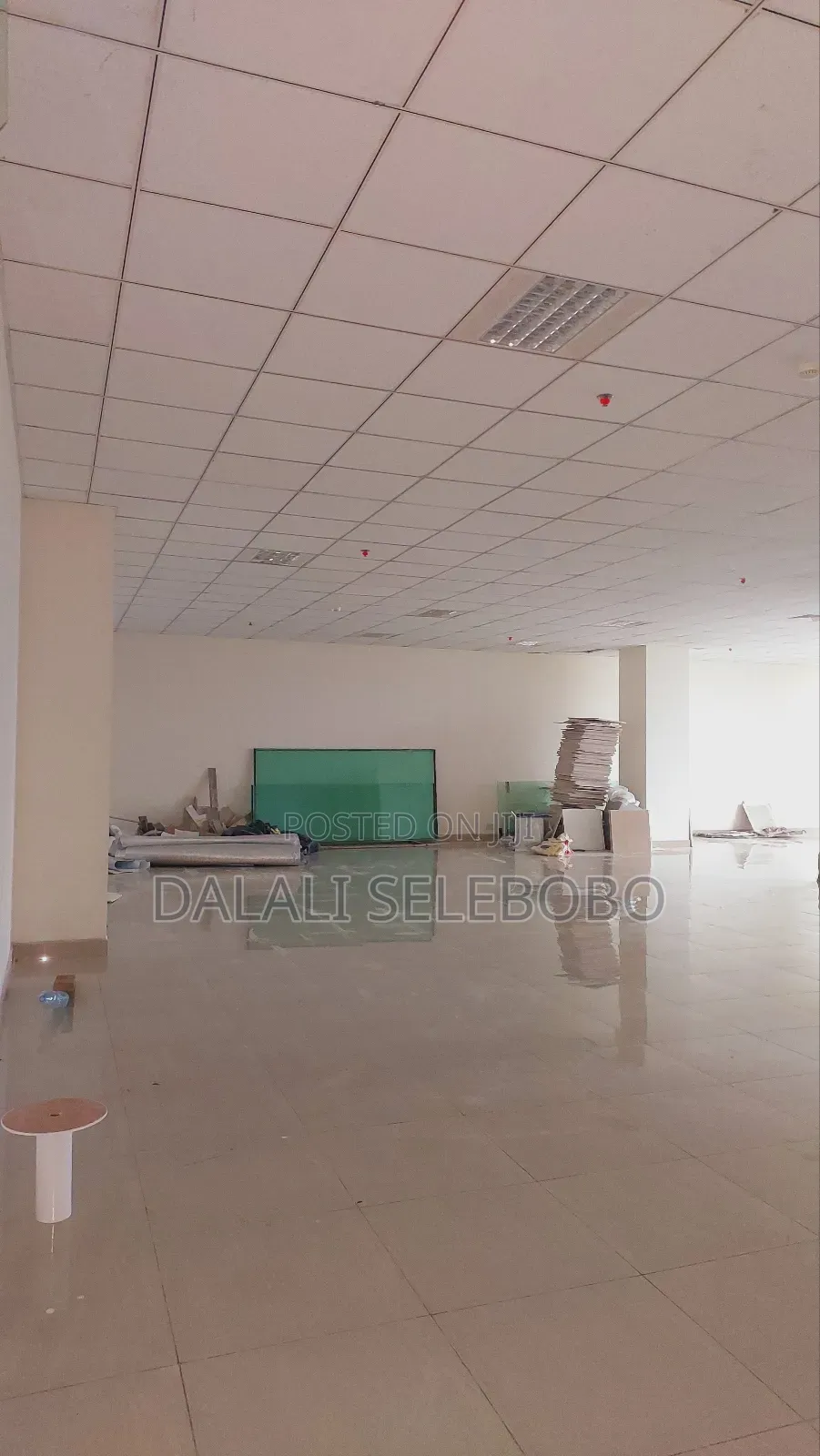 Office Space Kubwa Near by Main Road.