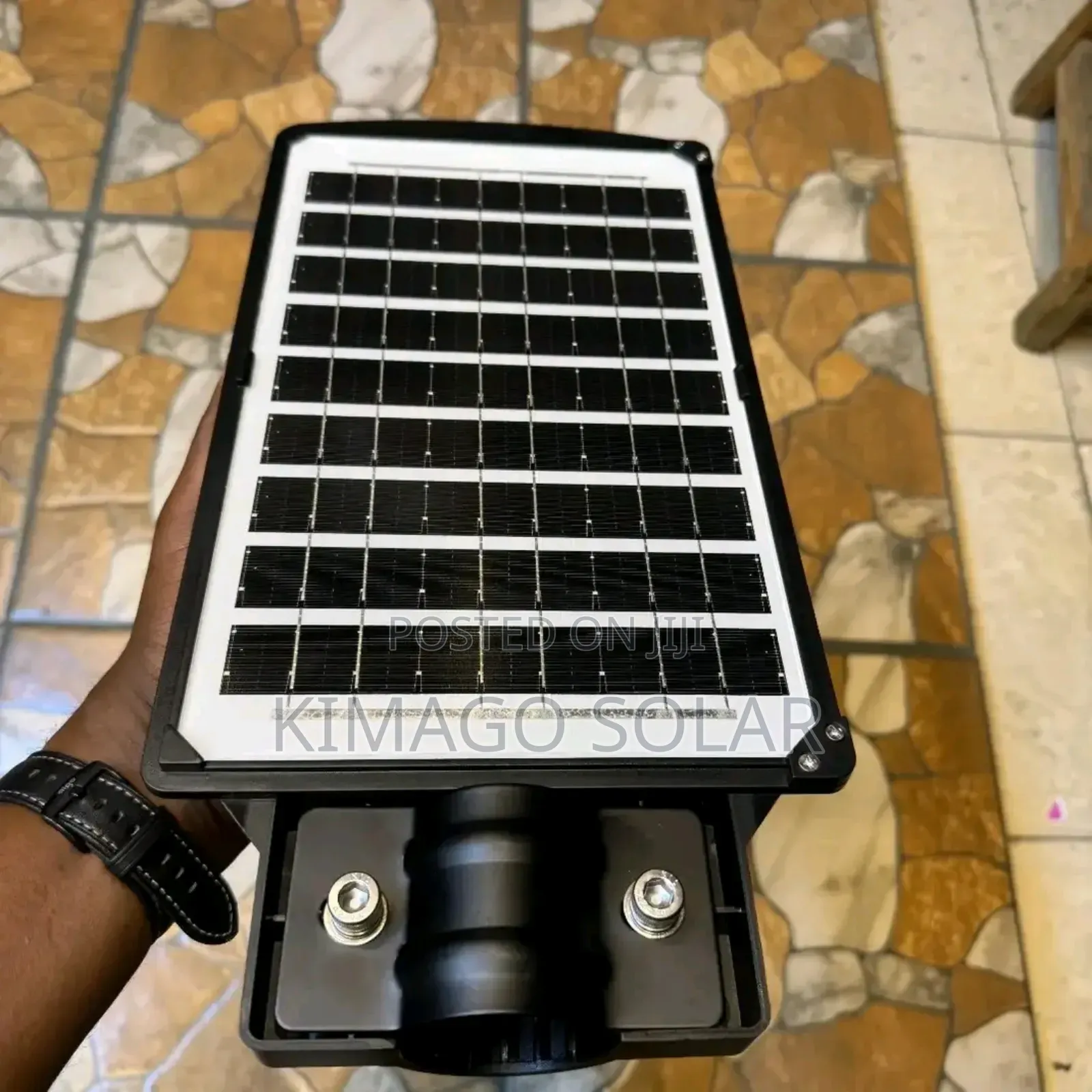 Taa Yenye Solar Panel. 100w Mikoa Yote Tanzania Tuna Tuma