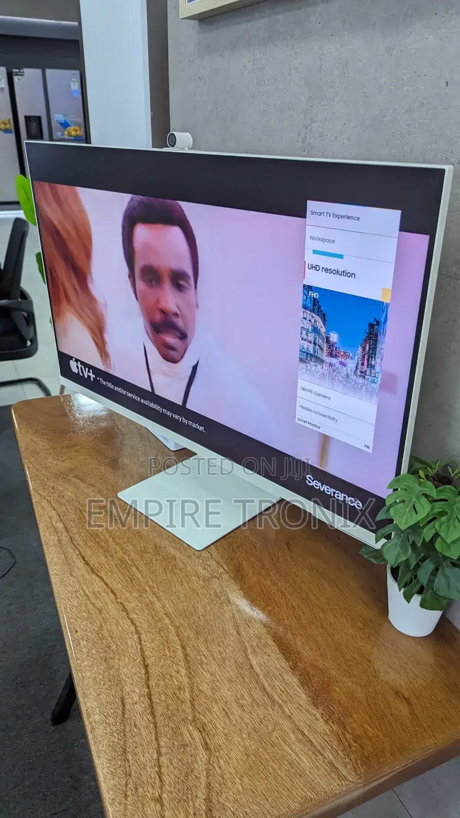 Samsung 32" Smart Monitor M8 M80C With Webcam White