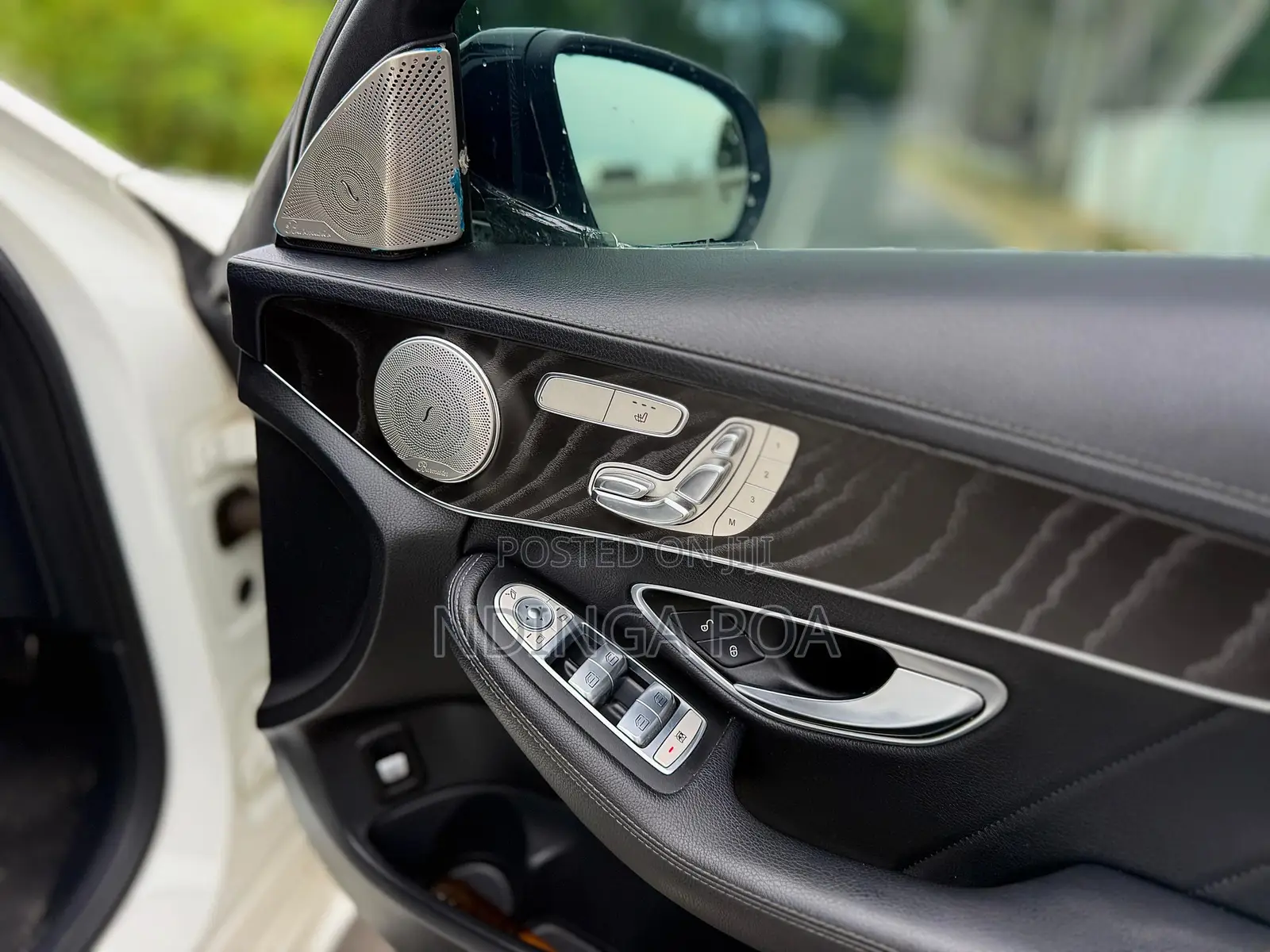 Mercedes-Benz C200 2015 White