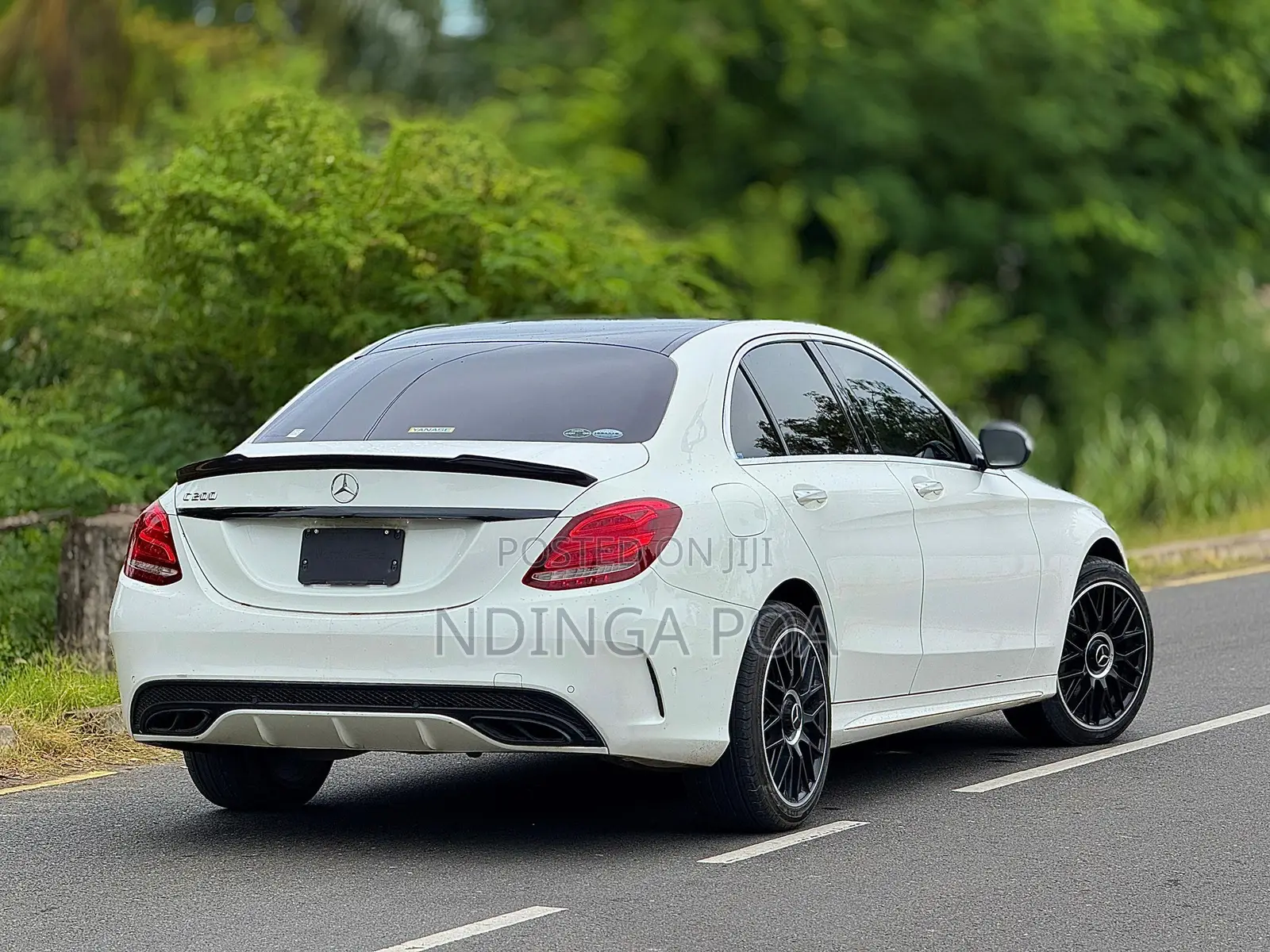 Mercedes-Benz C200 2015 White