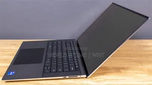 New Laptop Dell XPS 15 (9530) 16GB Intel Core I7 SSD 1T