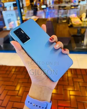 New Vivo V23 5G 256 GB Blue