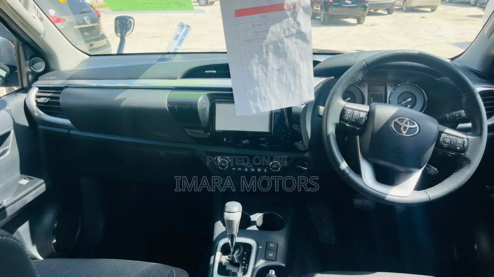 Toyota Hilux 2022 Blue